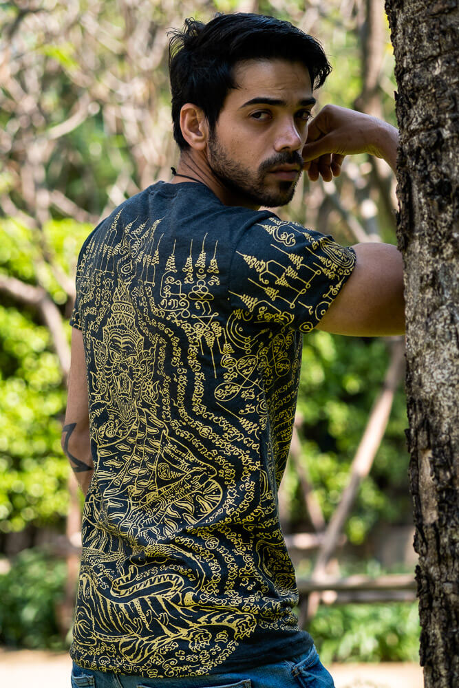 Black Hermit T-shirt garden